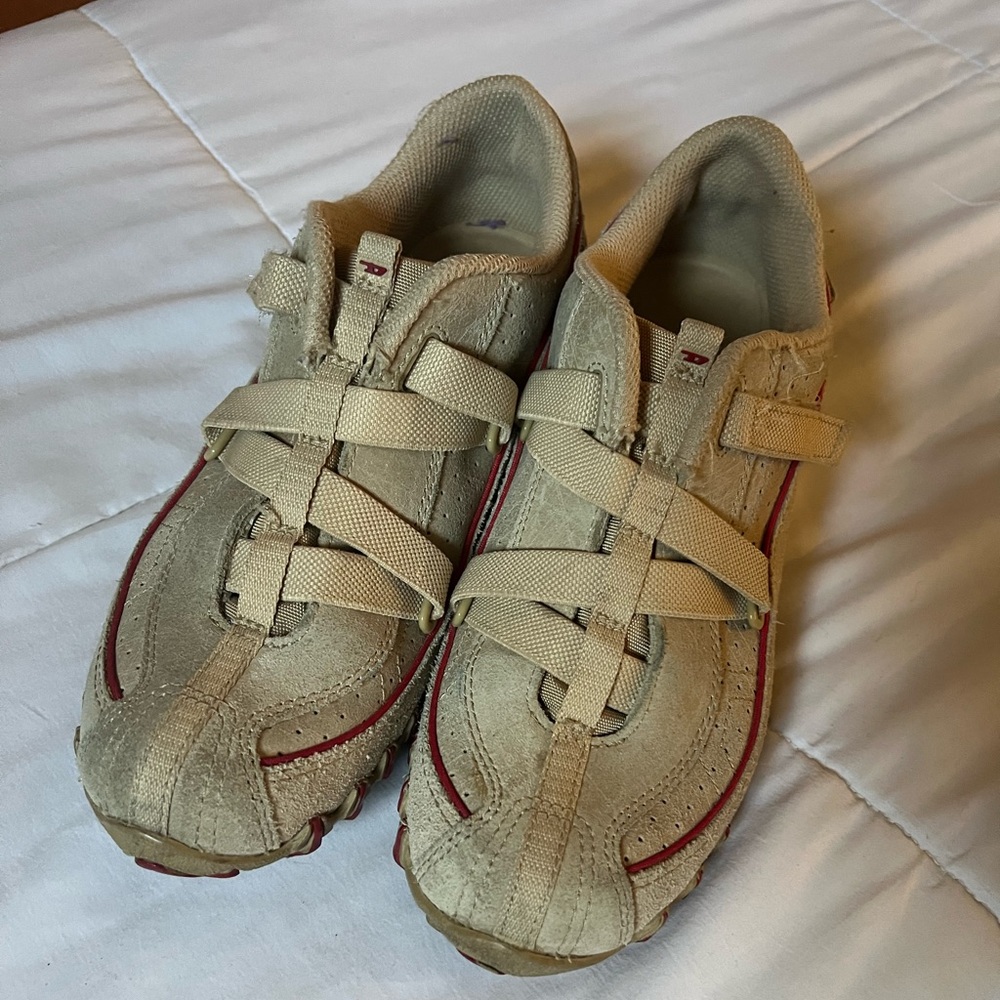Vintage Diesel Sneakers | women’s size 37